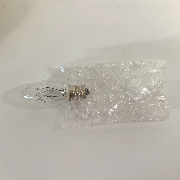 Scentsy Seashells Beachy Plug-In Wax Warmer Ceramic Sandy Finish Raised Shells - Picture 10 of 14